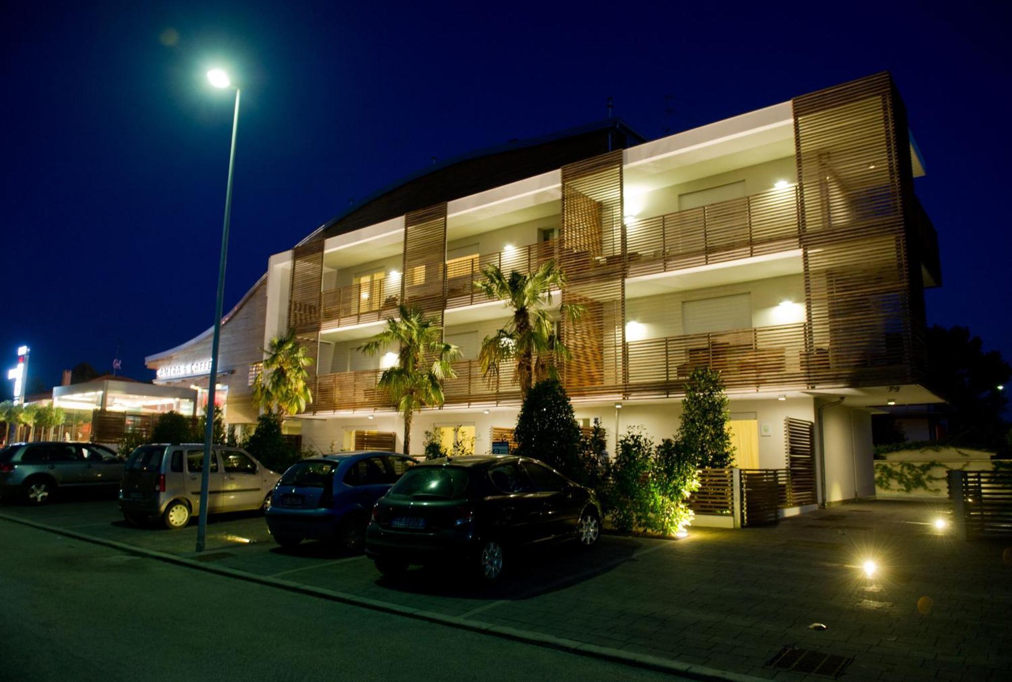 Camera & Caffe Cenni บอร์โก ฟอสโซ เกียยา ภายนอก รูปภาพ